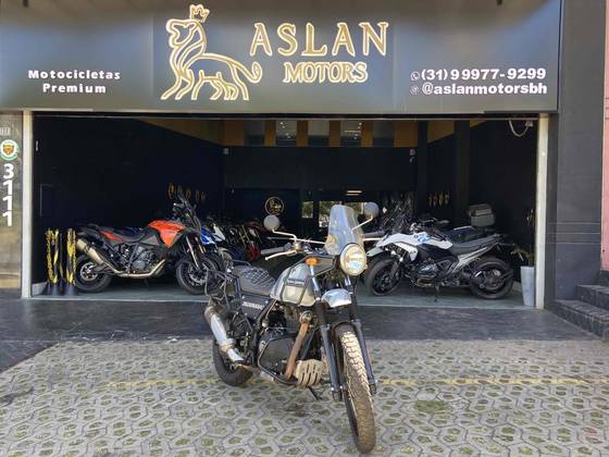 ROYAL ENFIELD HIMALAYAN 